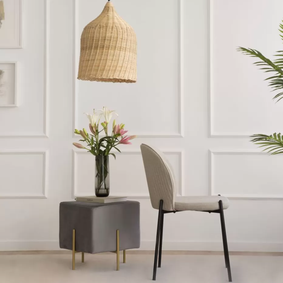 Lot de 4 chaises Nuren en promo - Assise rembourrée beige confortable pour salle à manger élégante