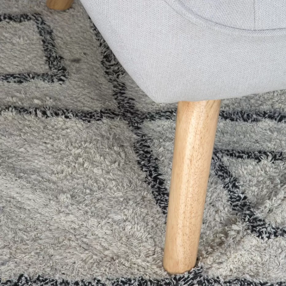 Découvrez notre Fauteuil Reine en promo exclusive - Assise ergonomique couleur sable aux nuances douces